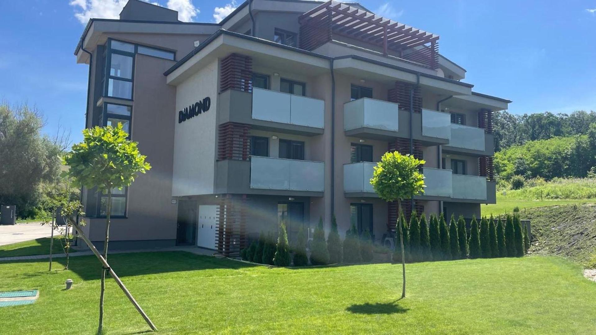 Apartman Diamond Podhájska Exterior photo